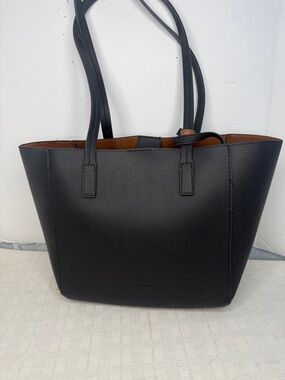 Tommy Bahama Black and Brown Reversible Shoulder Tote Purse with an insert.
